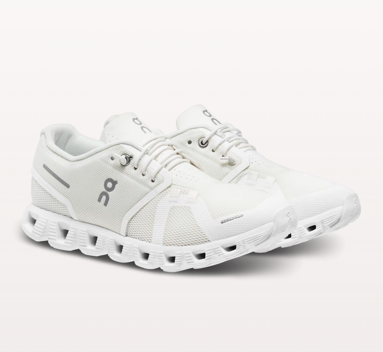 On Cloud 5 - Undyed White/White (D)